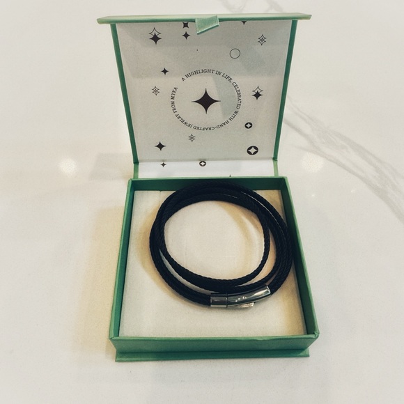 MYKA Men Super Fiber Brown Wrap Bracelet - Picture 2 of 2